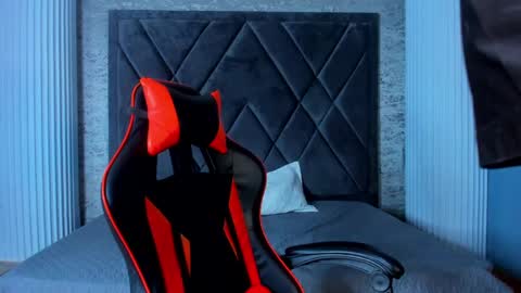 Snapshot of jamesgolden_ chatting on March 2025 02:32:01 PM jamesgolden_ online show from March 2025 02:32:01 PM