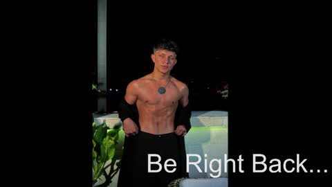 Snapshot of jamesgolden_ chatting on March 2025 12:37:01 PM jamesgolden_ online show from March 2025 12:37:01 PM