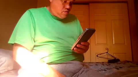 Snapshot of jameskamin30 chatting on June 2026 08:32:02 PM jameskamin30 online show from June 2026 08:32:02 PM