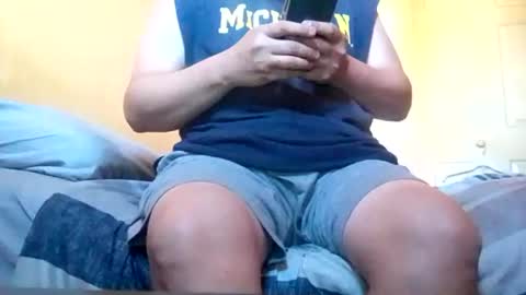 jameskamin30 online show from June 2026 12:07:01 PM