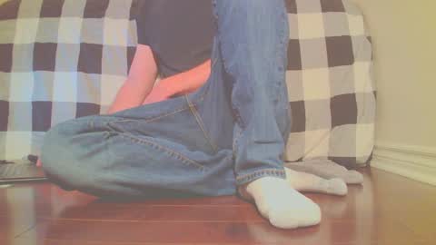 Snapshot of jamesknight57 chatting on November 2025 01:59:02 AM James online show from November 2025 01:59:02 AM