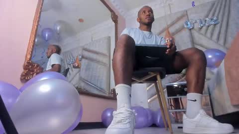 James  online show from February 2025 06:32:02 PM