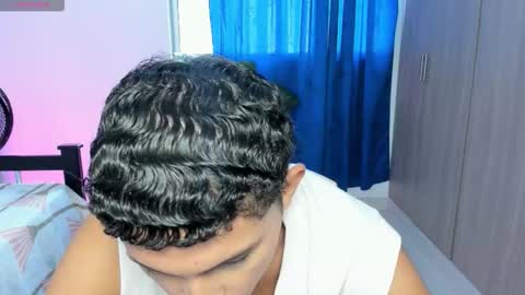 Snapshot of jamess_blanco chatting on November 2025 03:23:02 PM jamess_blanco online show from November 2025 03:23:02 PM