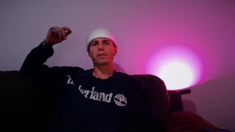 jamesss____ online show from March 2025 03:21:02 AM