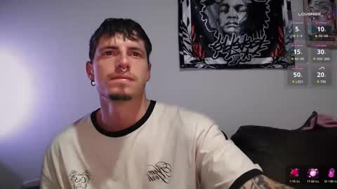 jamesss____ online show from September 2025 11:48:01 PM