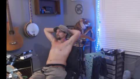 Snapshot of jameswebbscope chatting on May 2026 12:01:01 PM Jameswebbscope online show from May 2026 12:01:01 PM