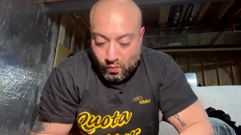 Snapshot of jamie19905 chatting on February 2025 09:08:02 PM jamie19905 online show from February 2025 09:08:02 PM