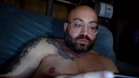 Snapshot of jamie19905 chatting on February 2025 12:03:02 PM jamie19905 online show from February 2025 12:03:02 PM