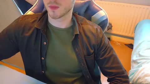 Snapshot of jamie_lad chatting on February 2025 09:15:01 AM Jamie online show from February 2025 09:15:01 AM