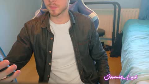 Snapshot of jamie_lad chatting on March 2025 09:39:02 AM Jamie online show from March 2025 09:39:02 AM