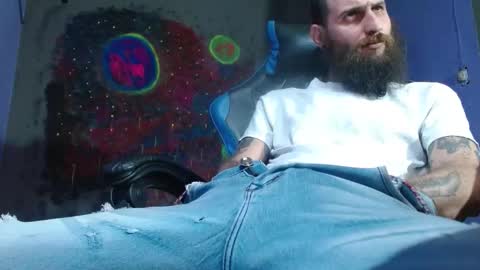 Jammes. online show from January 2025 05:02:02 PM