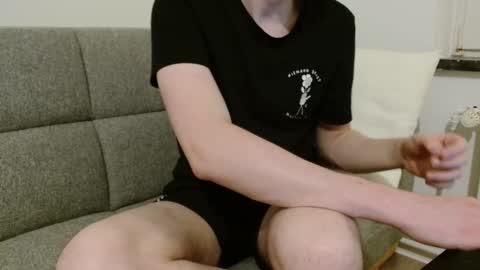 Jan online show from December 2024 08:28:02 PM