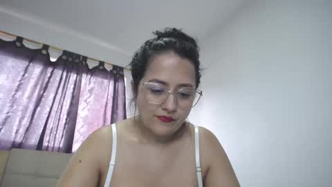 Johanna online show from May 2026 09:00:02 PM