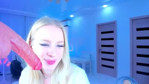 Snapshot of jane__klein chatting on January 2025 10:24:01 PM Jenia online show from January 2025 10:24:01 PM