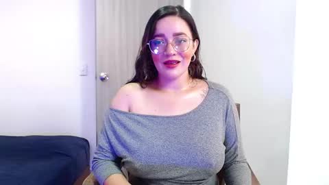 Snapshot of jane_and_paul1 chatting on January 2025 10:49:02 PM online show from January 2025 10:49:02 PM