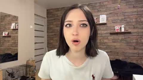 Janette online show from July 2026 07:19:01 PM