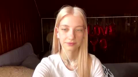 Elsa online show from July 2026 08:42:01 AM