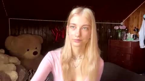 Elsa online show from July 2026 07:33:02 AM