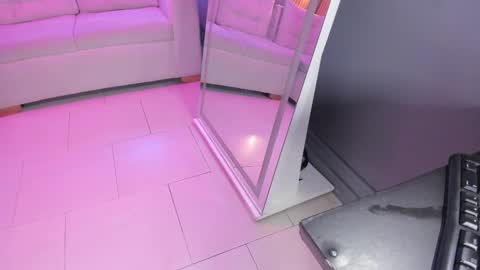 Snapshot of janinne_lu chatting on February 2026 10:54:01 AM Janinne online show from February 2026 10:54:01 AM