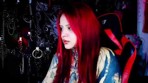Snapshot of janna_ink chatting on June 2026 04:52:02 AM online show from June 2026 04:52:02 AM