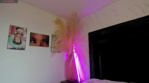 Janne  online show from July 2026 09:13:01 PM