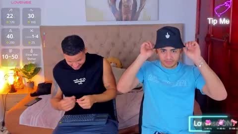 janomar01 online show from October 2025 07:03:01 PM