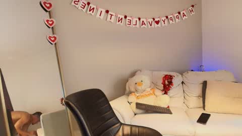 janomar01 online show from February 2026 12:46:02 PM