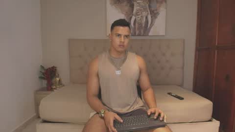 janomar01 online show from July 2026 07:45:01 PM