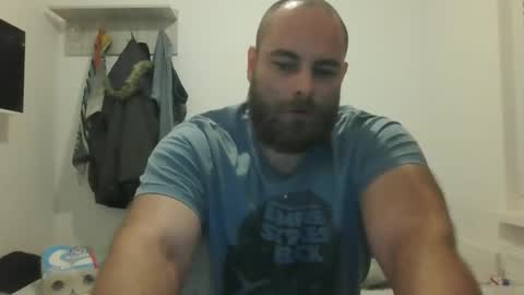 Snapshot of januszcygan chatting on October 2025 09:37:01 PM januszcygan online show from October 2025 09:37:01 PM