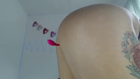 Monik online show from April 2026 06:53:02 PM