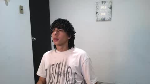 Snapshot of jash_7 chatting on January 2026 05:22:01 AM jash online show from January 2026 05:22:01 AM