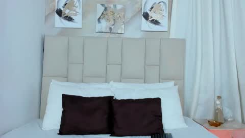 Snapshot of jaslyn__smith chatting on January 2025 02:19:01 PM Jaslyn online show from January 2025 02:19:01 PM