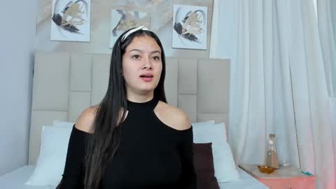 Snapshot of jaslyn__smith chatting on January 2025 02:11:01 PM Jaslyn online show from January 2025 02:11:01 PM