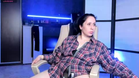 jasmin_milf online show from May 2026 11:25:02 PM