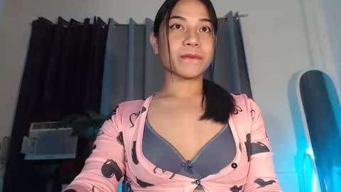 JASMINE online show from February 2026 06:25:01 PM