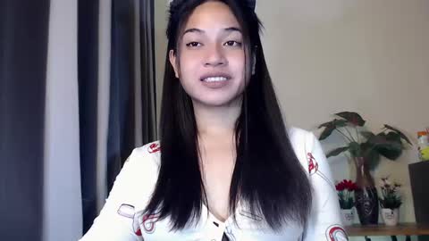 JASMINE online show from April 2026 01:15:01 PM