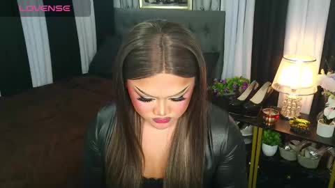 Jasmine Brandy online show from November 2025 05:32:02 AM