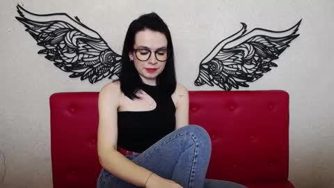 JasmineKouch online show from February 2025 09:15:02 PM