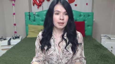JasmineKouch online show from May 2026 05:43:01 PM