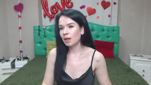 JasmineKouch online show from May 2026 05:23:02 PM
