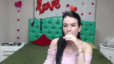 JasmineKouch online show from July 2026 05:56:02 PM