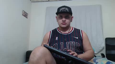 jason_boy_ online show from May 2026 05:36:02 AM