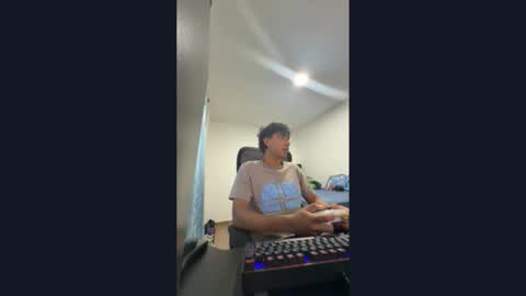 Snapshot of jason_haasland chatting on January 2026 09:07:02 PM jason_haasland online show from January 2026 09:07:02 PM