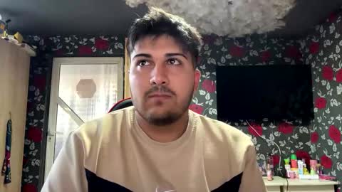 jasonsua21 online show from October 2025 01:33:02 PM