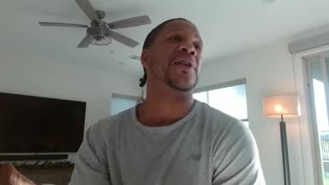 Jason Sweets online show from December 2025 11:12:02 PM