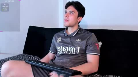 Snapshot of jasonxd98 chatting on September 2025 01:07:02 AM Jason online show from September 2025 01:07:02 AM