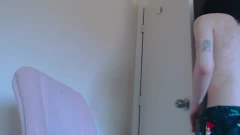 Snapshot of jasper1thewhor3 chatting on January 2026 04:00:01 PM jasper1thewhor3 online show from January 2026 04:00:01 PM