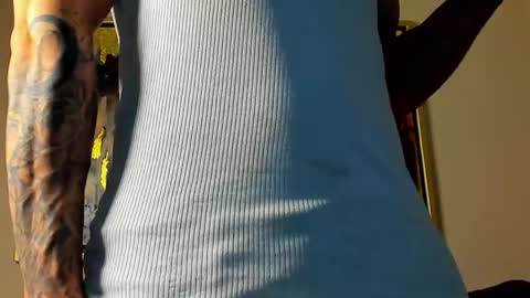 Snapshot of jasson_rodriguez69 chatting on May 2026 04:07:01 AM Lil Dark online show from May 2026 04:07:01 AM