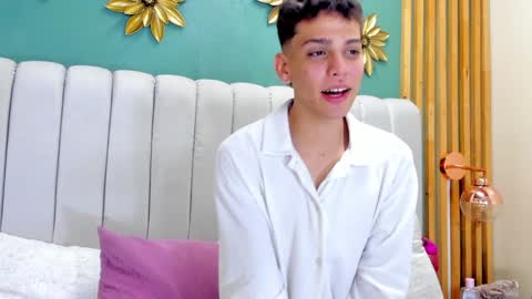 J A S S O N  online show from December 2024 01:51:01 PM