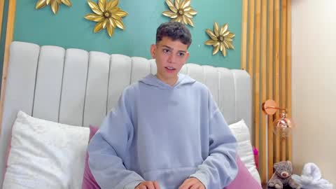 J A S S O N  online show from December 2024 01:55:02 PM